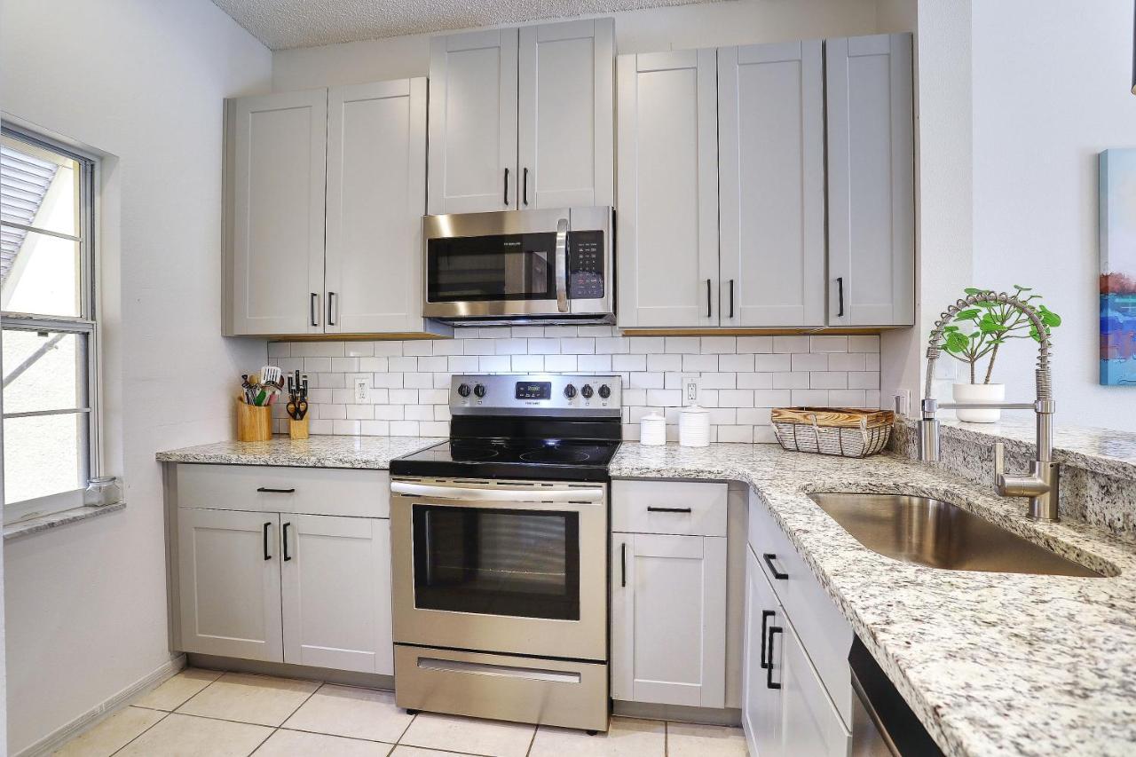 Stylish 3 Bedroom Townhome With Resort Amenities คิสซิมมี ภายนอก รูปภาพ