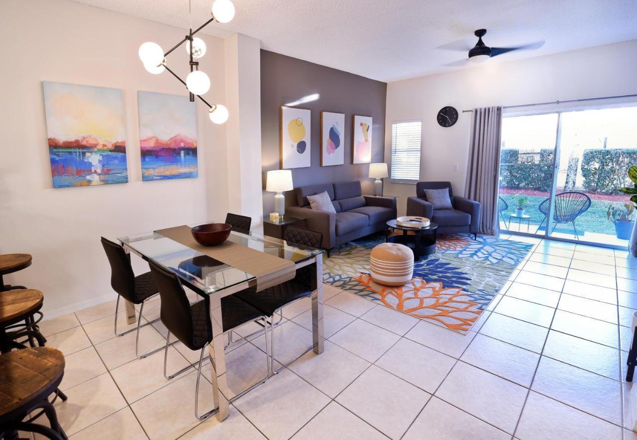 Stylish 3 Bedroom Townhome With Resort Amenities คิสซิมมี ภายนอก รูปภาพ